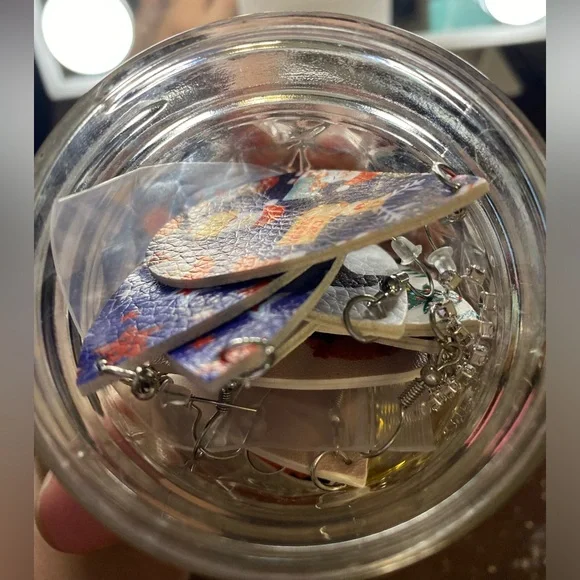 Mystery Jewelry Jar - Picture 3 of 7